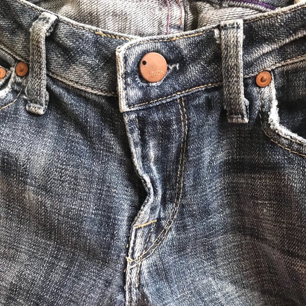 UNION Goddess Carino Distressed Jean - Picture 3 of 4